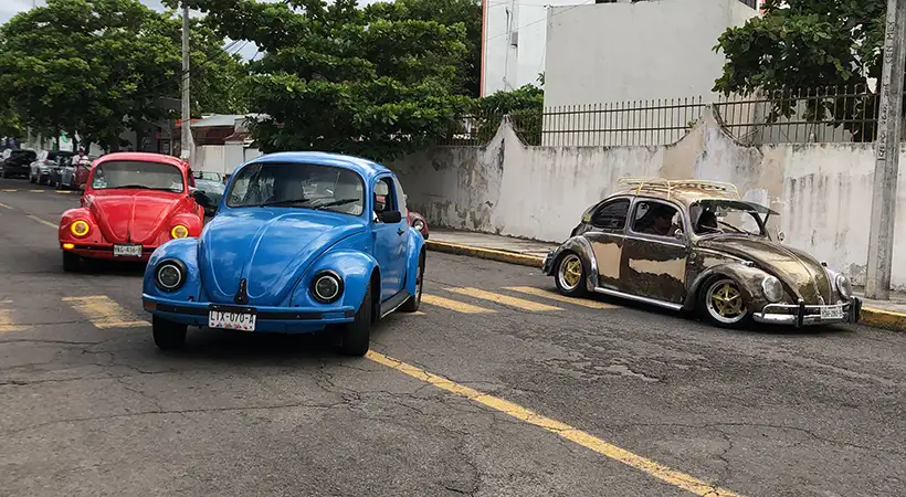 caravana vochera en Veracruz dia mundial del vocho 2024