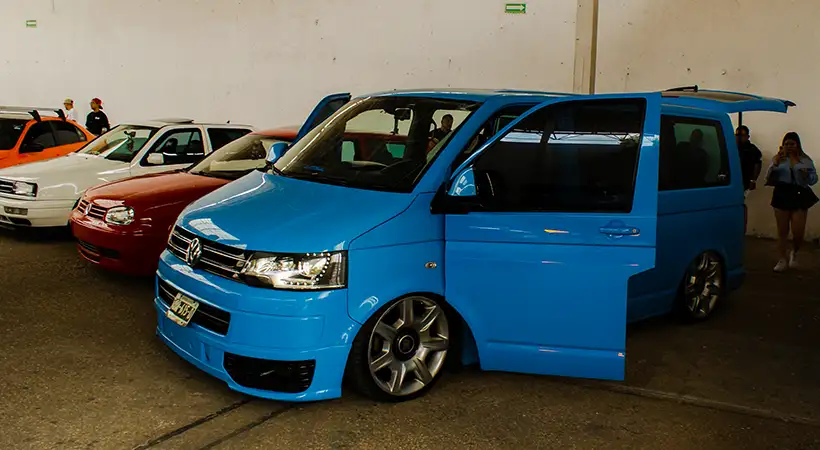 Nacional Volks & Roll